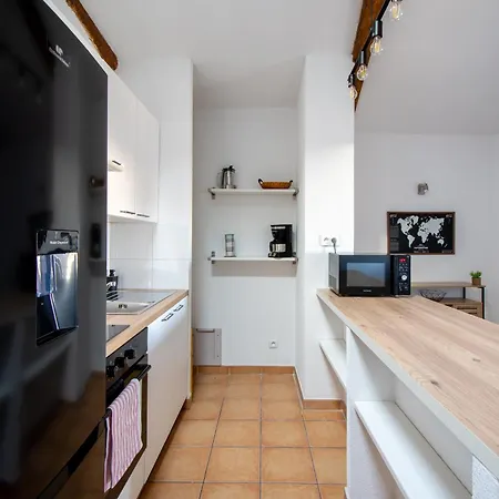 L'horizon Suspendu, Proche Chateau, Commerces *